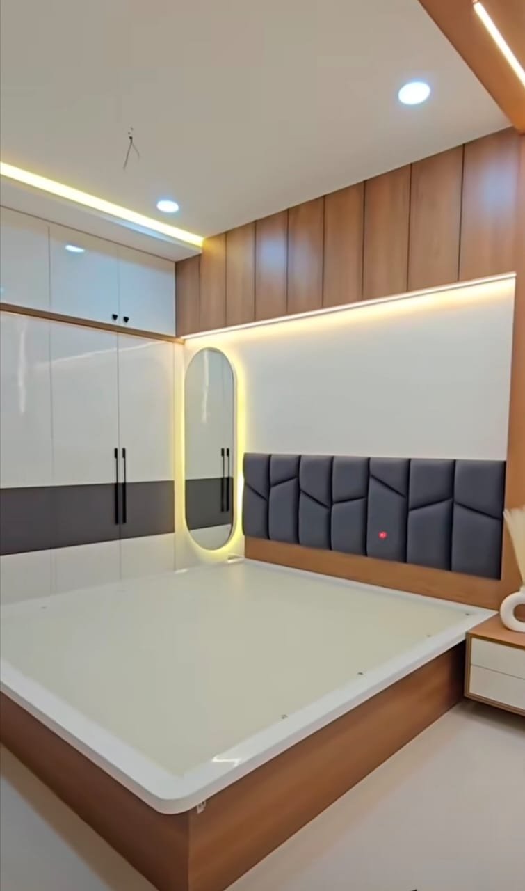 Modern Hall Partition