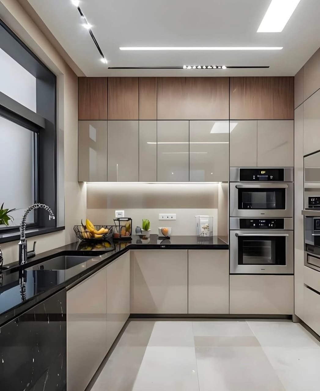 Modern Hall Partition